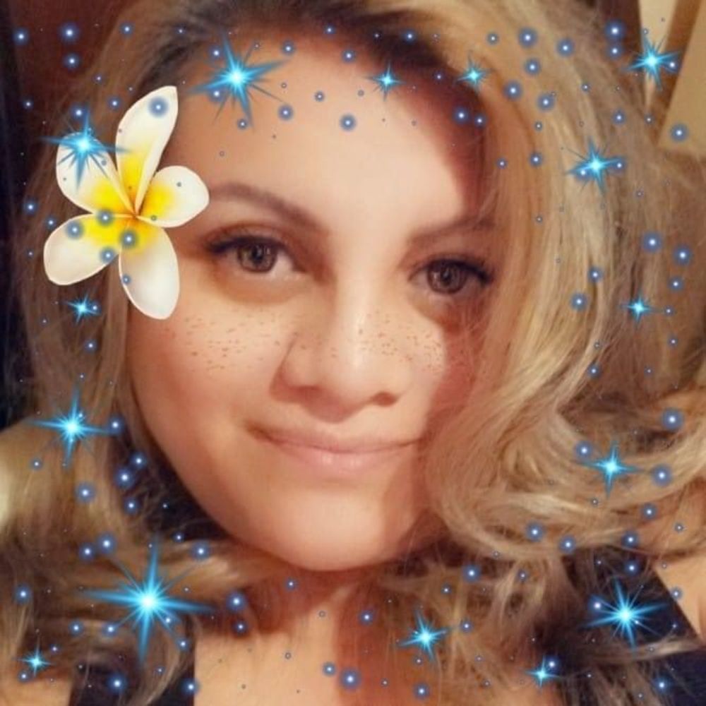Meet your Posher, Paola